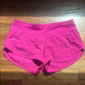 Magenta Lululemon Low Rise Speed Up Shorts